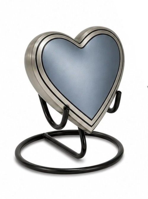 Blauwe urn met zilveren rand