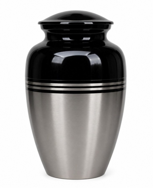 Zwart, zilveren urn